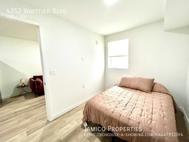 Building Photo - 4252 Whittier Blvd