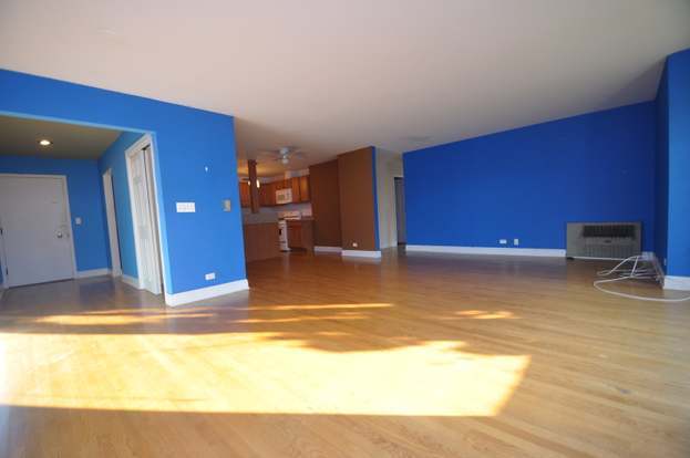 Building Photo - 2400 Archbury Ln