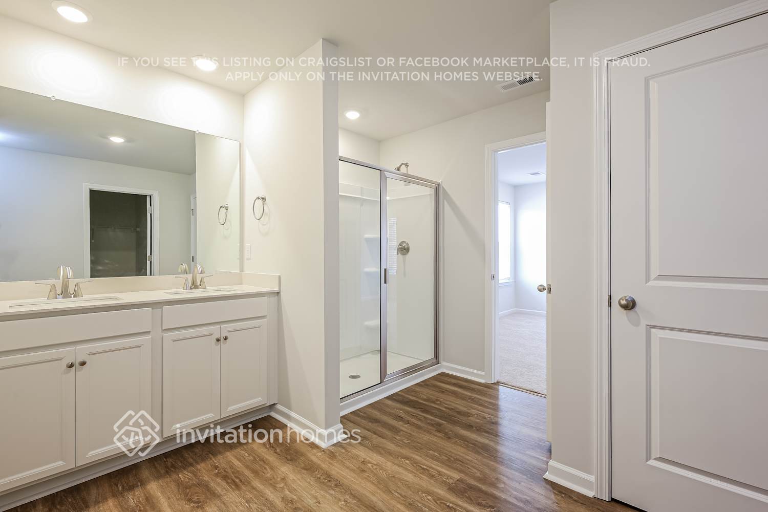 Building Photo - 213 White Flds Ave