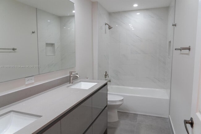 Building Photo - 3547 SW 175th Ave