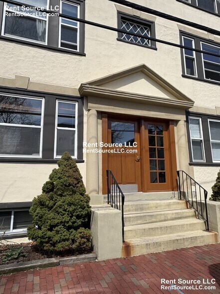 Building Photo - 59 Sacramento St