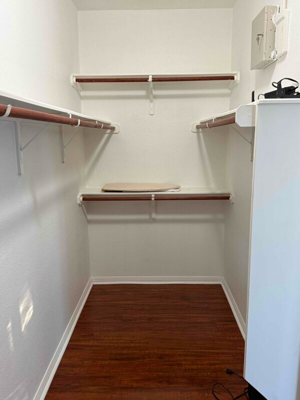 Building Photo - 4372 Barchetta Dr