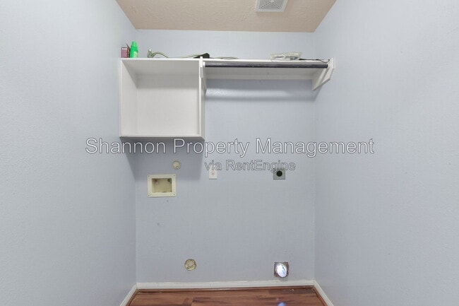 Building Photo - 11711 Red Hummingbird Dr