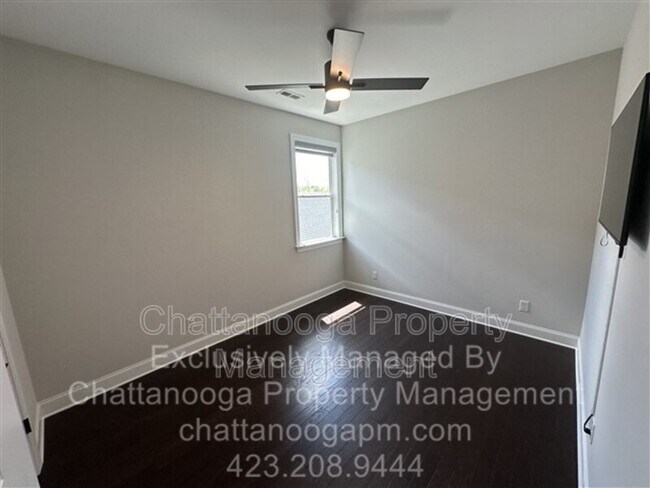 Building Photo - 1526 Bowtie Rd