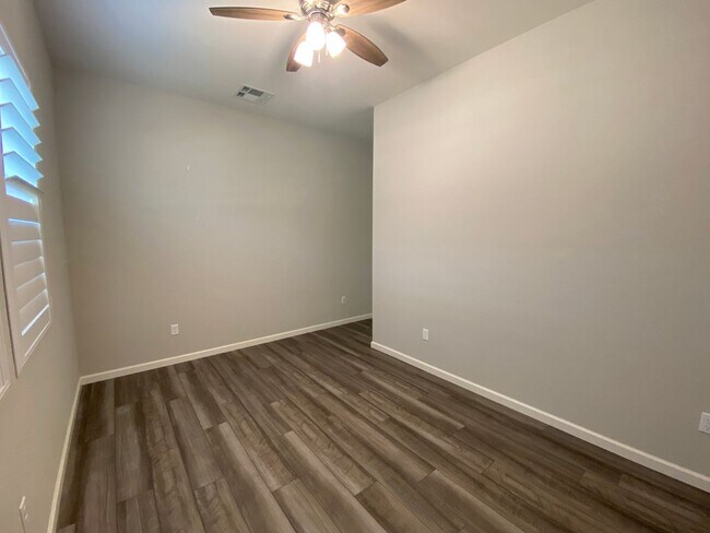 Building Photo - Built 2022 Sparks Spanish Springs 4+ Bedro...