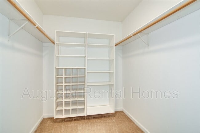 Building Photo - 141 Summerfield Cir