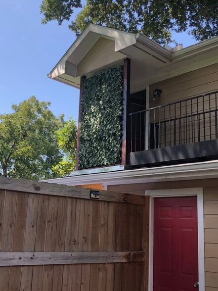 Building Photo - 4110 Huey St