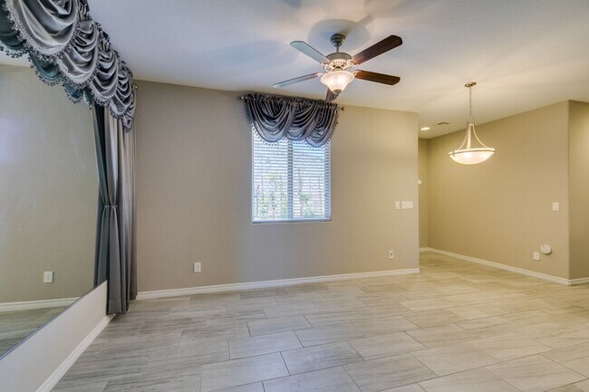 Building Photo - Beautiful Next-Gen Home with Private Entry Suite & Spacious Backyard