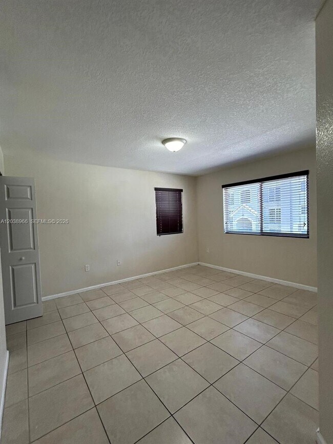 Building Photo - 15460 SW 284th St
