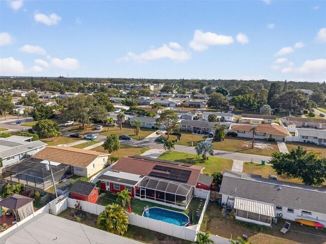 Building Photo - 11761 80th Ave