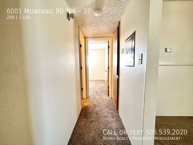 Building Photo - 6001 Montaño Rd NW