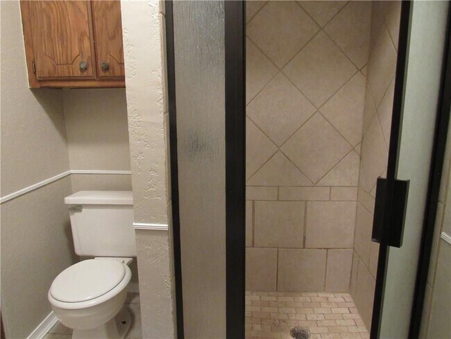 Building Photo - 936 W Tesio Way