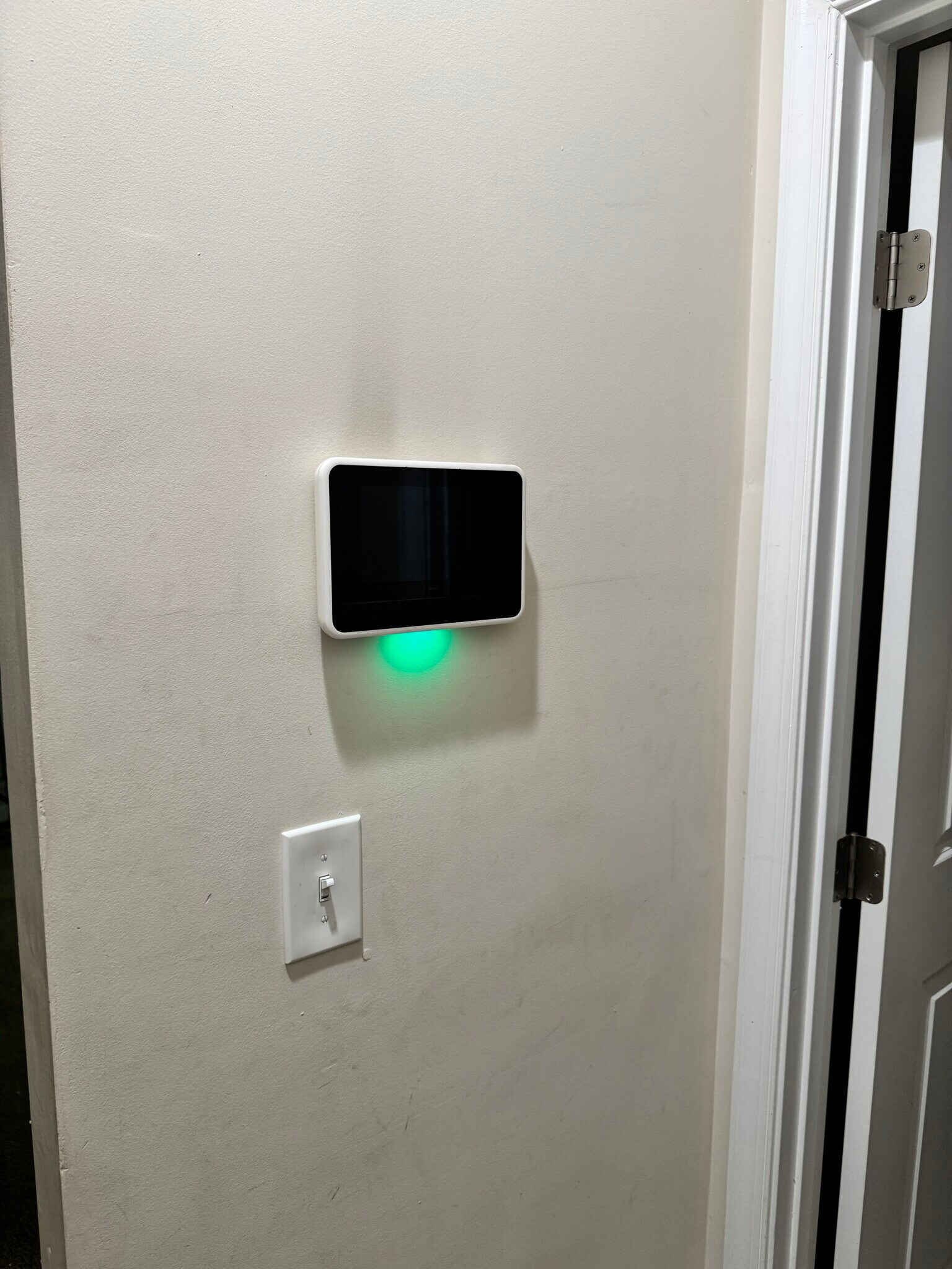Vivint home security - 4369 Pickney Ln