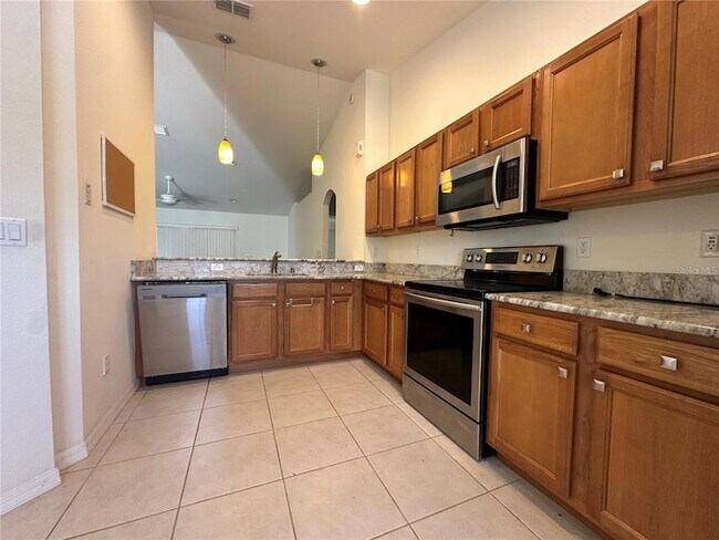 Building Photo - 6807 SW 128th St Rd