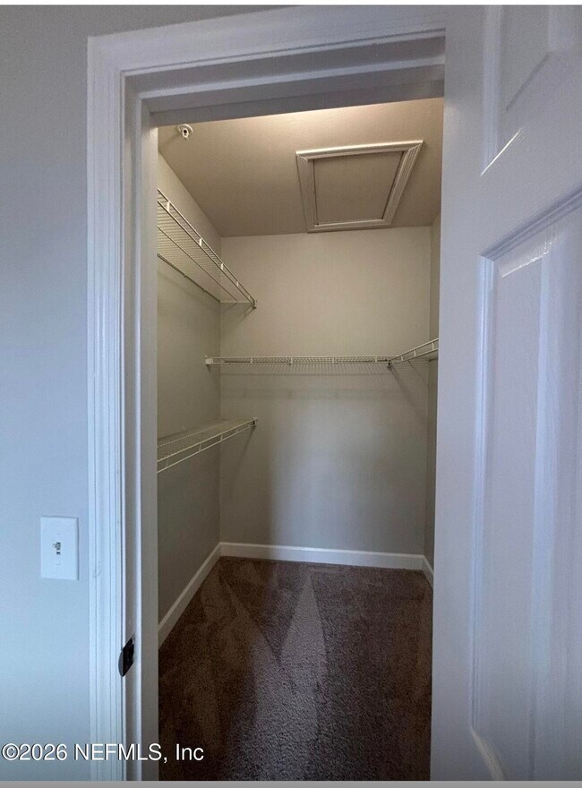 Building Photo - 120 Veracruz Dr