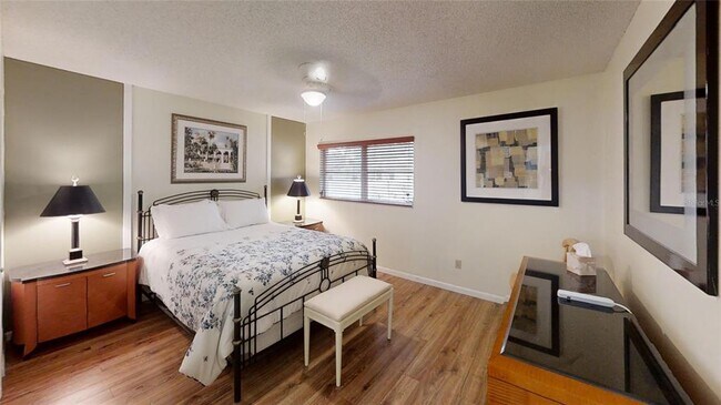 Building Photo - 8665 SW 94th St