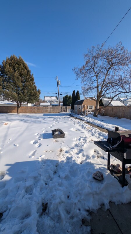 Building Photo - 820 Chestnut St