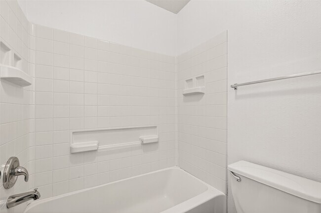 Building Photo - 5943 Stockholm Ct