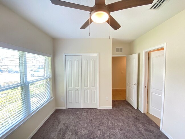 Building Photo - 600 Northern Way