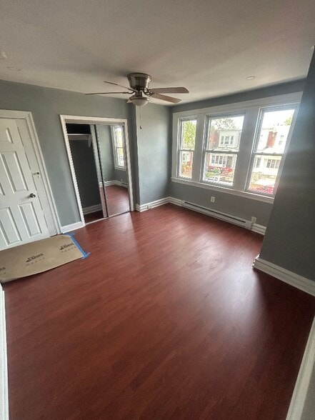 Building Photo - 4749 Bingham St