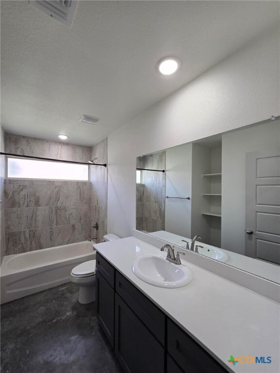 Building Photo - 818 Freedom Cir
