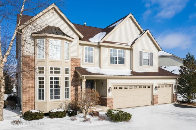 Building Photo - 26224 Whispering Woods Cir