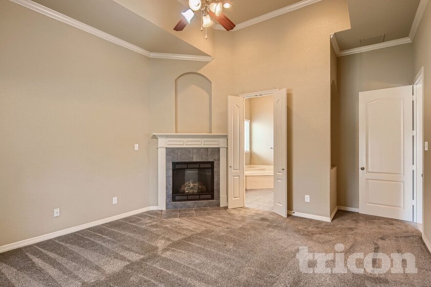 Building Photo - 1529 Rusticwood Dr