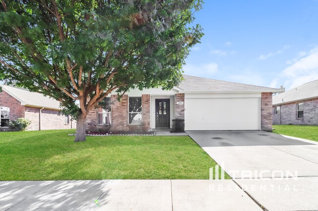 Primary Photo - 12801 Carpenter Ln