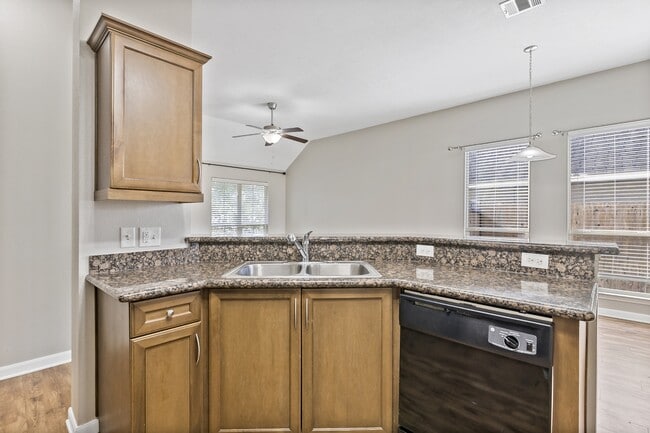 Building Photo - 15427 Baker Meadow Loop