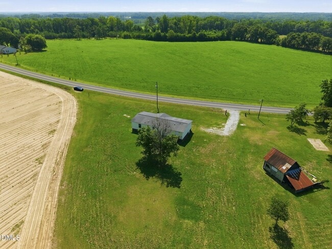 Building Photo - 1385 Live Oak Rd