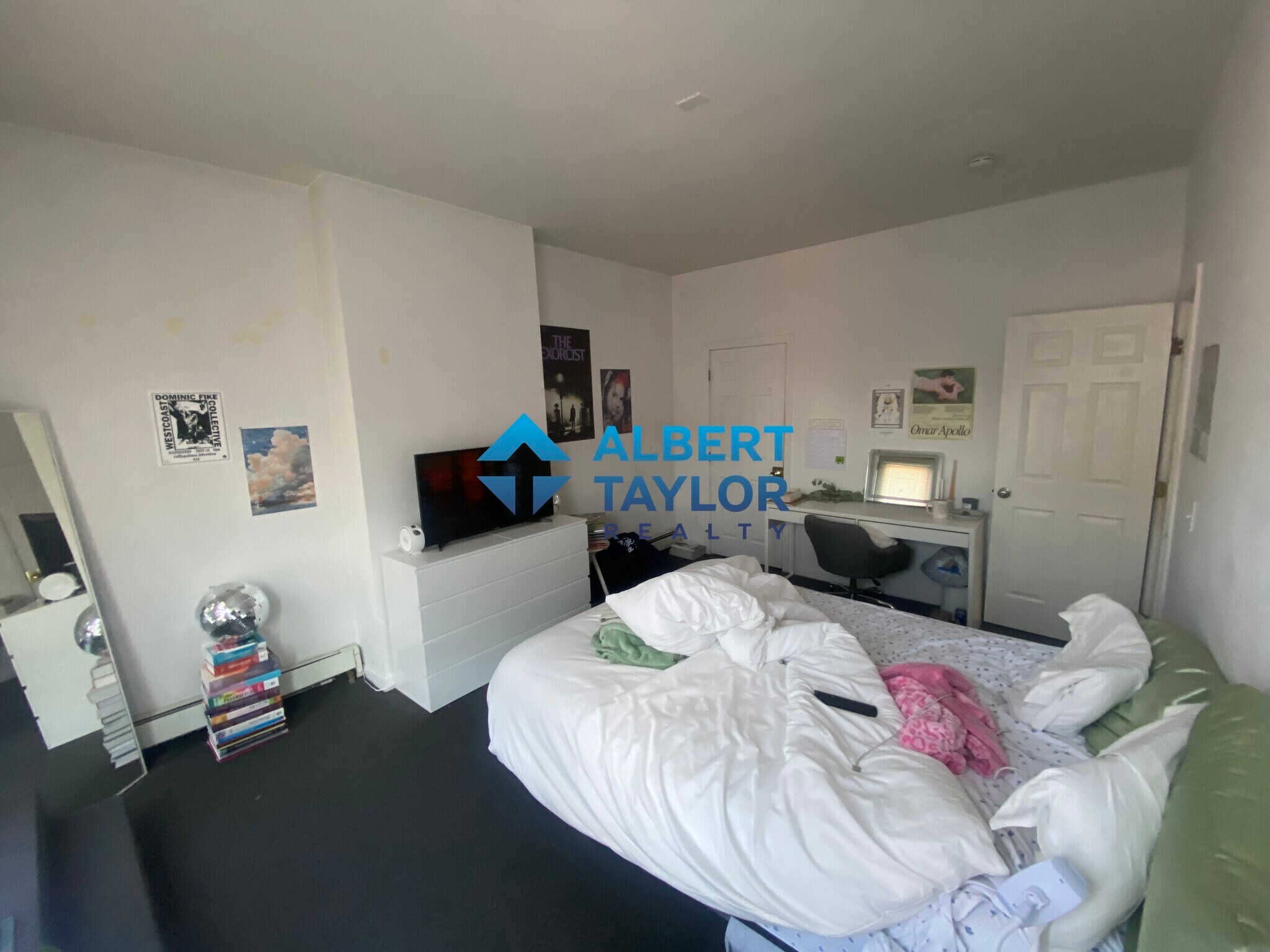 Building Photo - 14 Wigglesworth St