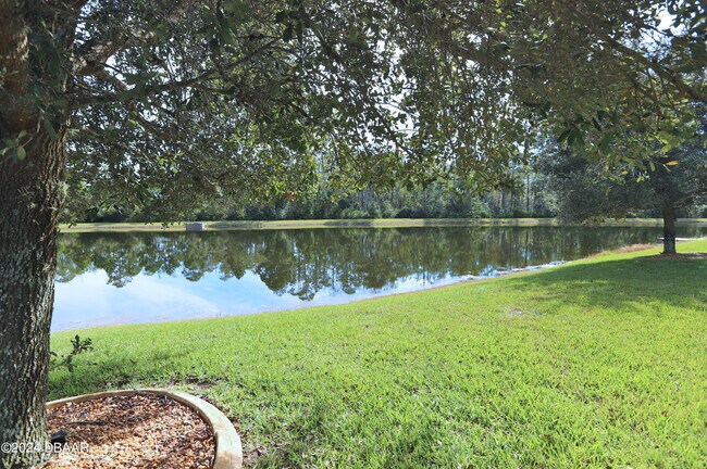 Building Photo - 1217 Harwick Ln