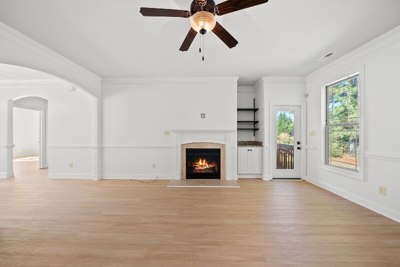 Building Photo - 73 Old Barn Way