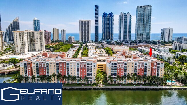 Building Photo - 17100 N Bay Rd