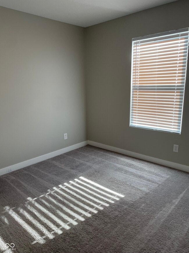 Building Photo - 345 Switchgrass Ln