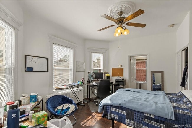 Building Photo - 172 Harrison Ave