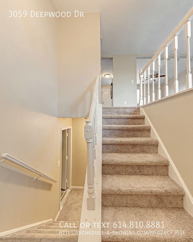 Building Photo - 3059 Deepwood Dr