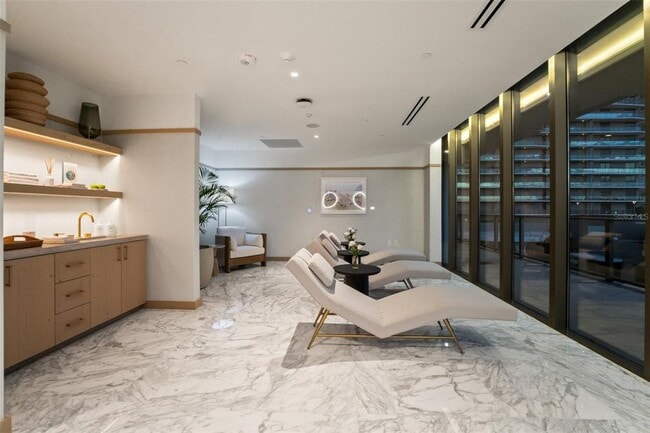 Building Photo - 3015 S Ysabella Ave