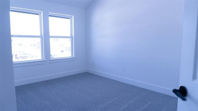 Building Photo - 2558 Campden Mews