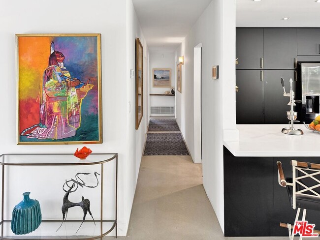 Building Photo - 2235 E Paseo Gracia