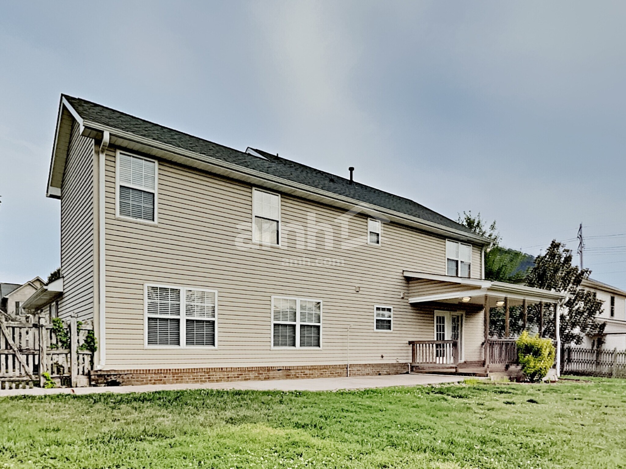 Building Photo - 5367 Summer Rose Blvd