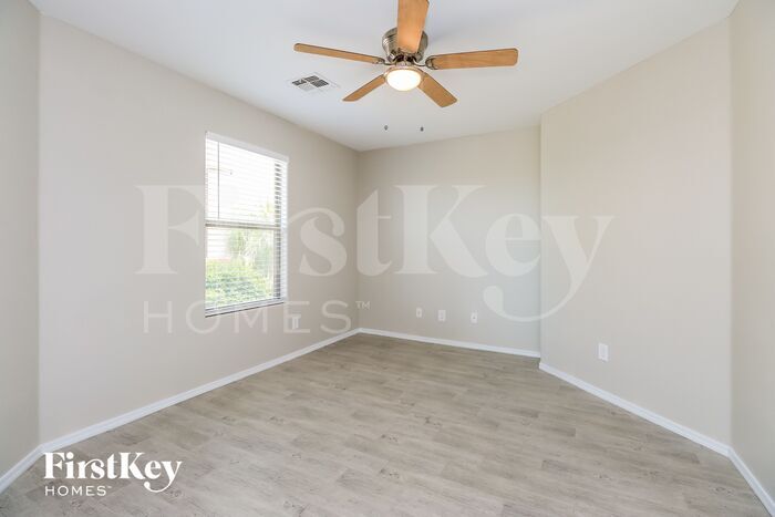 Building Photo - 29478 N Lazurite Way