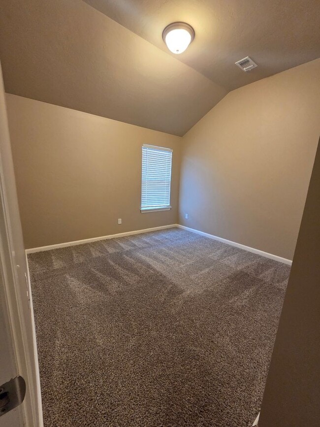 Building Photo - HOME FOR THE HOLIDAYS