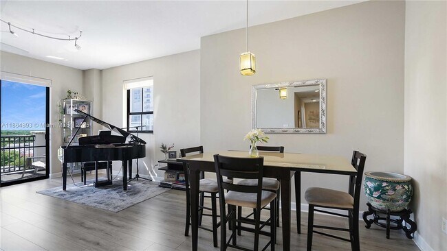 Building Photo - 8390 SW 72nd Ave