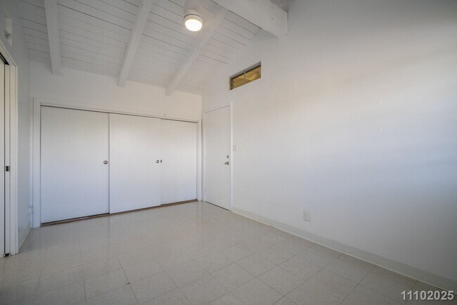 Building Photo - 1BR in Kailua – $2,550 (Utilities Included) | Move-In Ready!