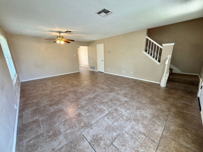 Building Photo - 3633 Candlebrook Ln