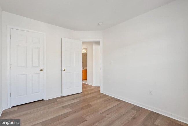 Building Photo - 200 Chesterbrook Ct