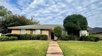 Building Photo - 4404 Grey Dawn Dr