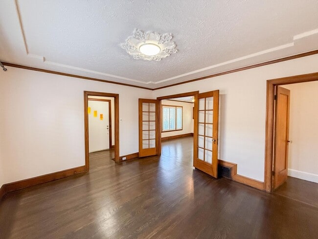 Building Photo - Detached Single Family Home in Peidmont Ne...