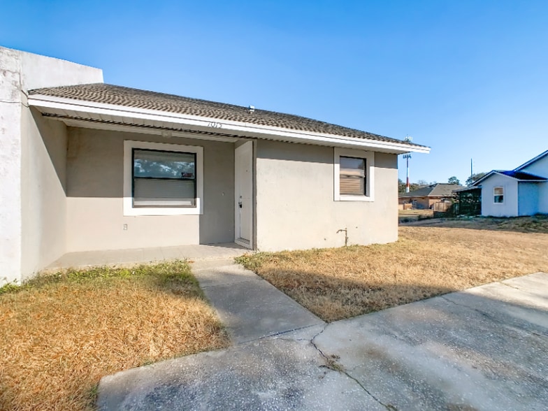 Building Photo - 1015 Harden Ct